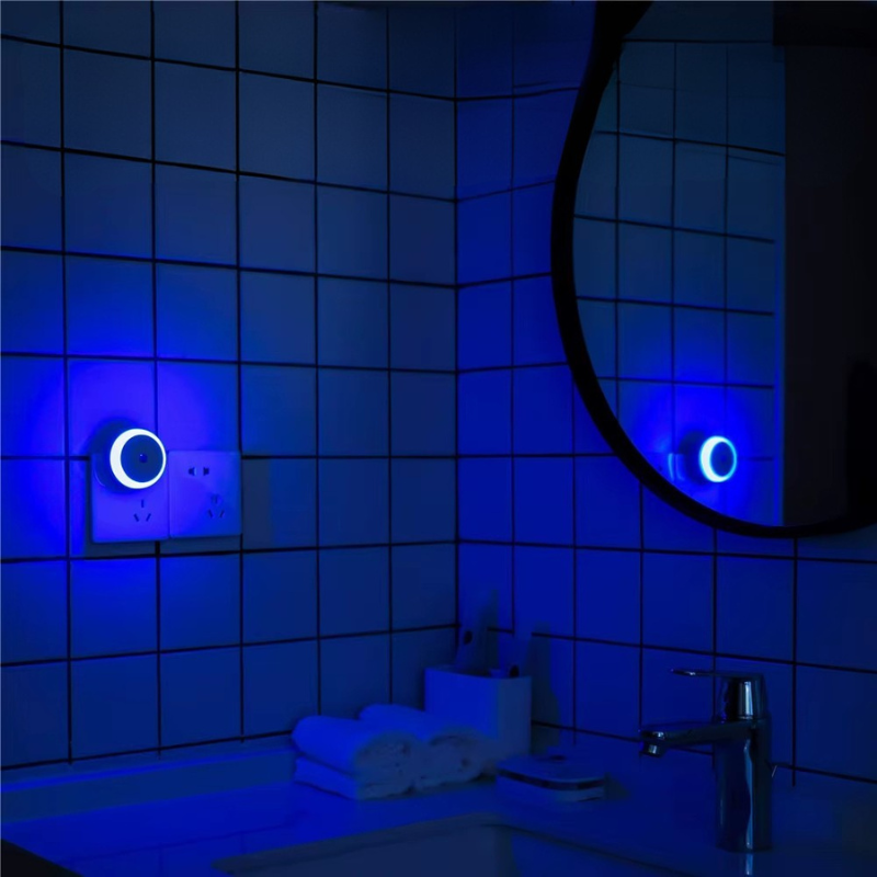 Smart Nattlampa med Ljussensor – Automatisk LED-belysning