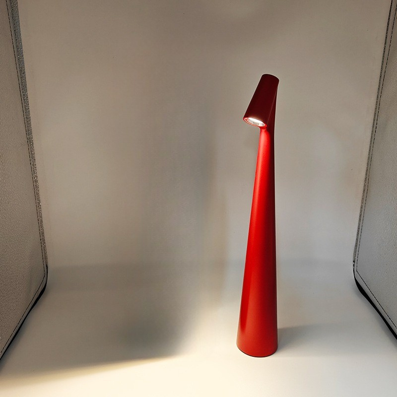 Konformad LED Bordslampa – 35/45 cm, Dimbar i 3 Nivåer