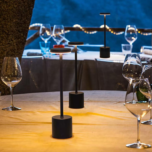 Elegant LED-bordslampa