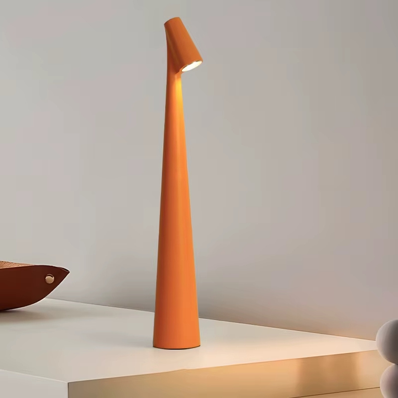 Konformad LED Bordslampa – 35/45 cm, Dimbar i 3 Nivåer